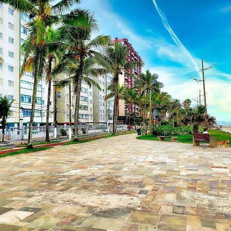 Apartamento Na Vila Caicara Em Predio Frente Mar Com Excelente Localizacao Por Reserva Praia Прая Гранде Екстериор снимка