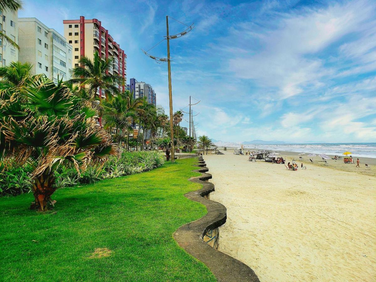 Apartamento Na Vila Caicara Em Predio Frente Mar Com Excelente Localizacao Por Reserva Praia Прая Гранде Екстериор снимка
