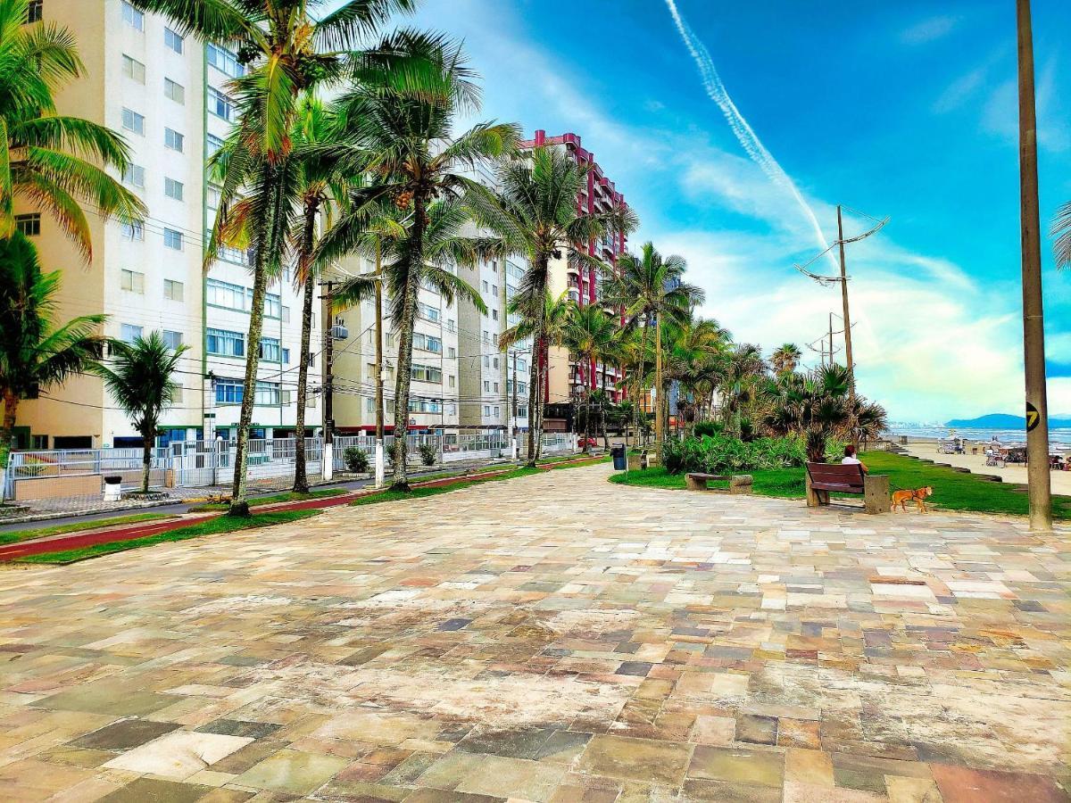 Apartamento Na Vila Caicara Em Predio Frente Mar Com Excelente Localizacao Por Reserva Praia Прая Гранде Екстериор снимка